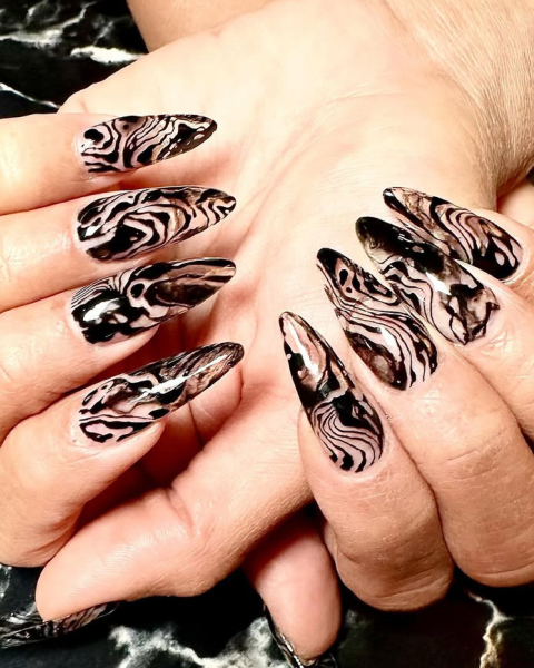 animal print nails courtesy of naominailsnyc